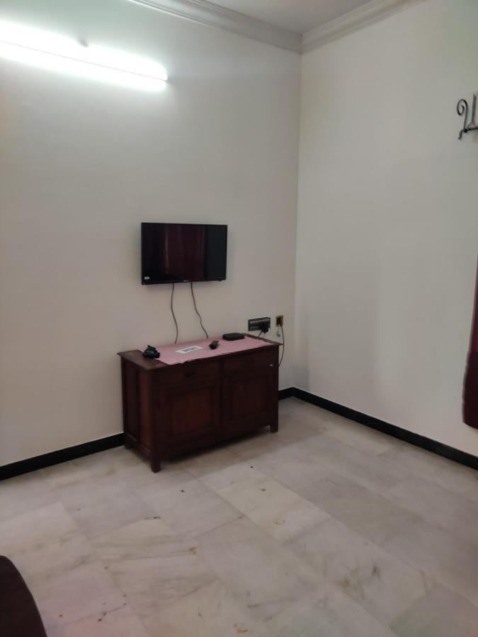 Villa Souhayl Homestay Pondicherry Esterno foto